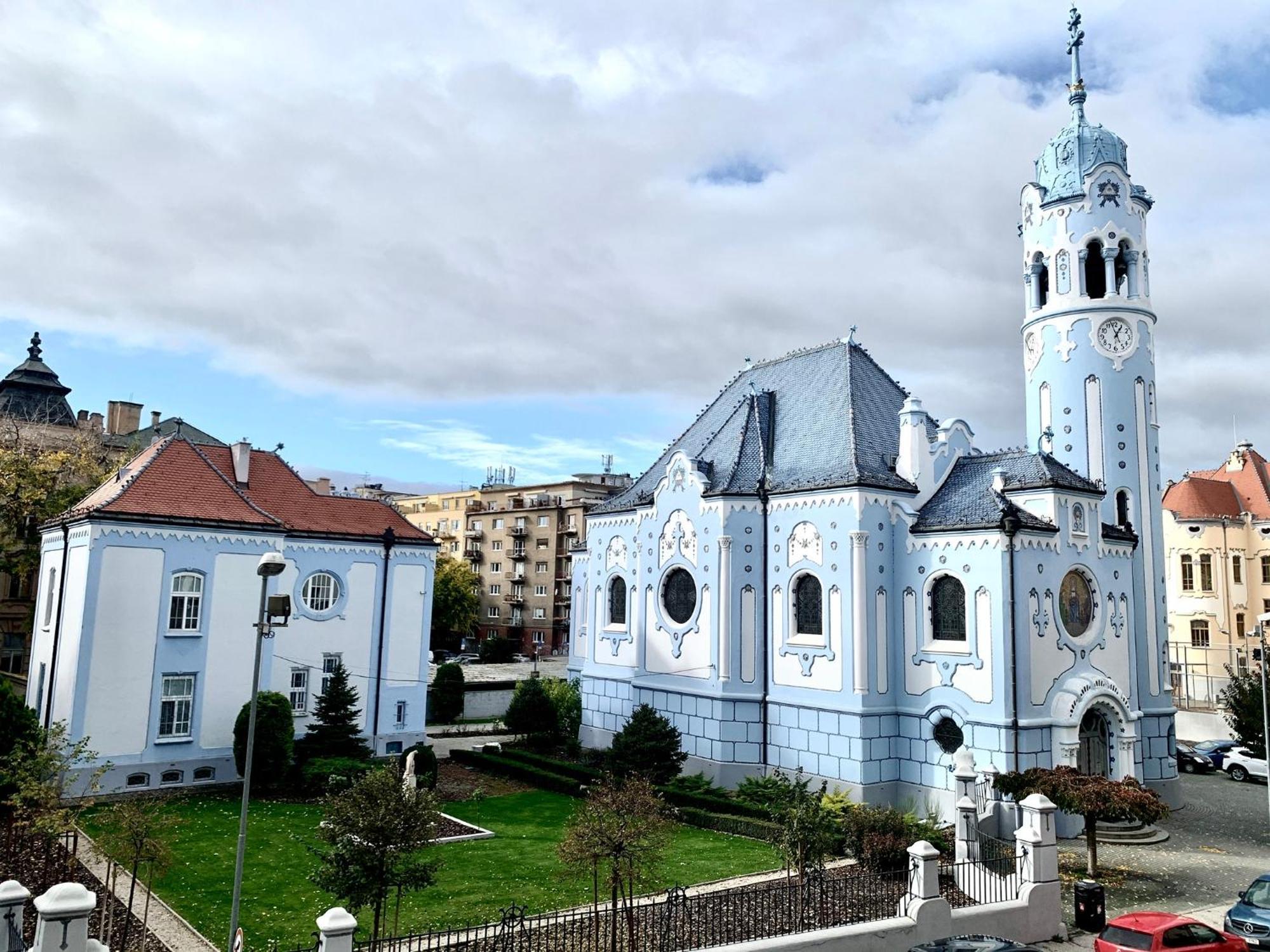 New, Beautiful Apt With Parking In Best Location! Bratislava Exterior photo